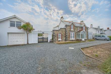 5 Bedroom Detached, Portinfer Road, Vale
