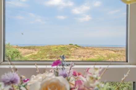 Portinfer Road, Vale, Image 11