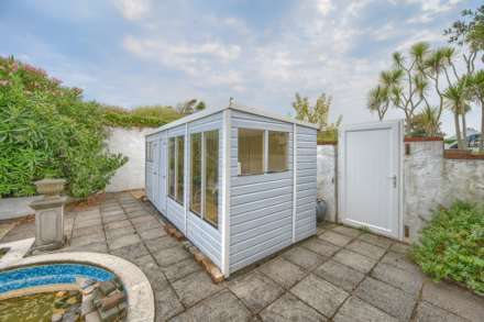 Portinfer Road, Vale, Image 27