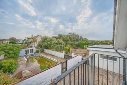 Portinfer Road, Vale, Image 36
