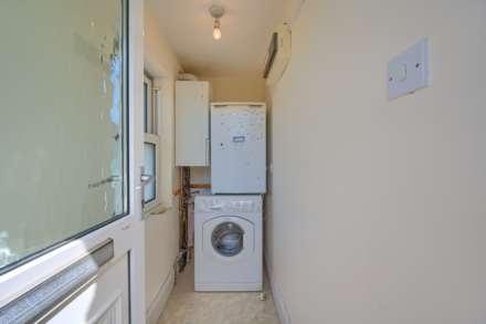 2 Le Marron Flats, Route Des Coutanchez, St Peter Port, Image 12