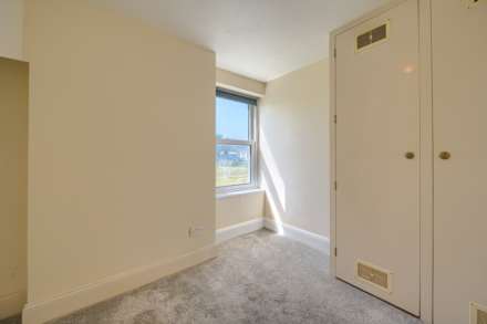 2 Le Marron Flats, Route Des Coutanchez, St Peter Port, Image 3