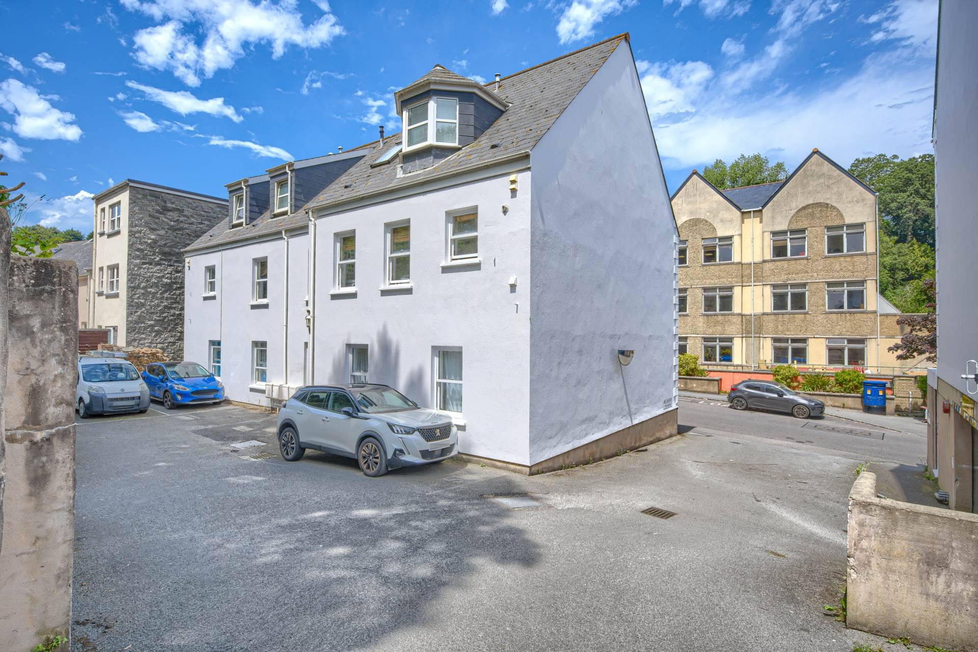 50, Millmount, La Charroterie, St Peter Port, Image 1