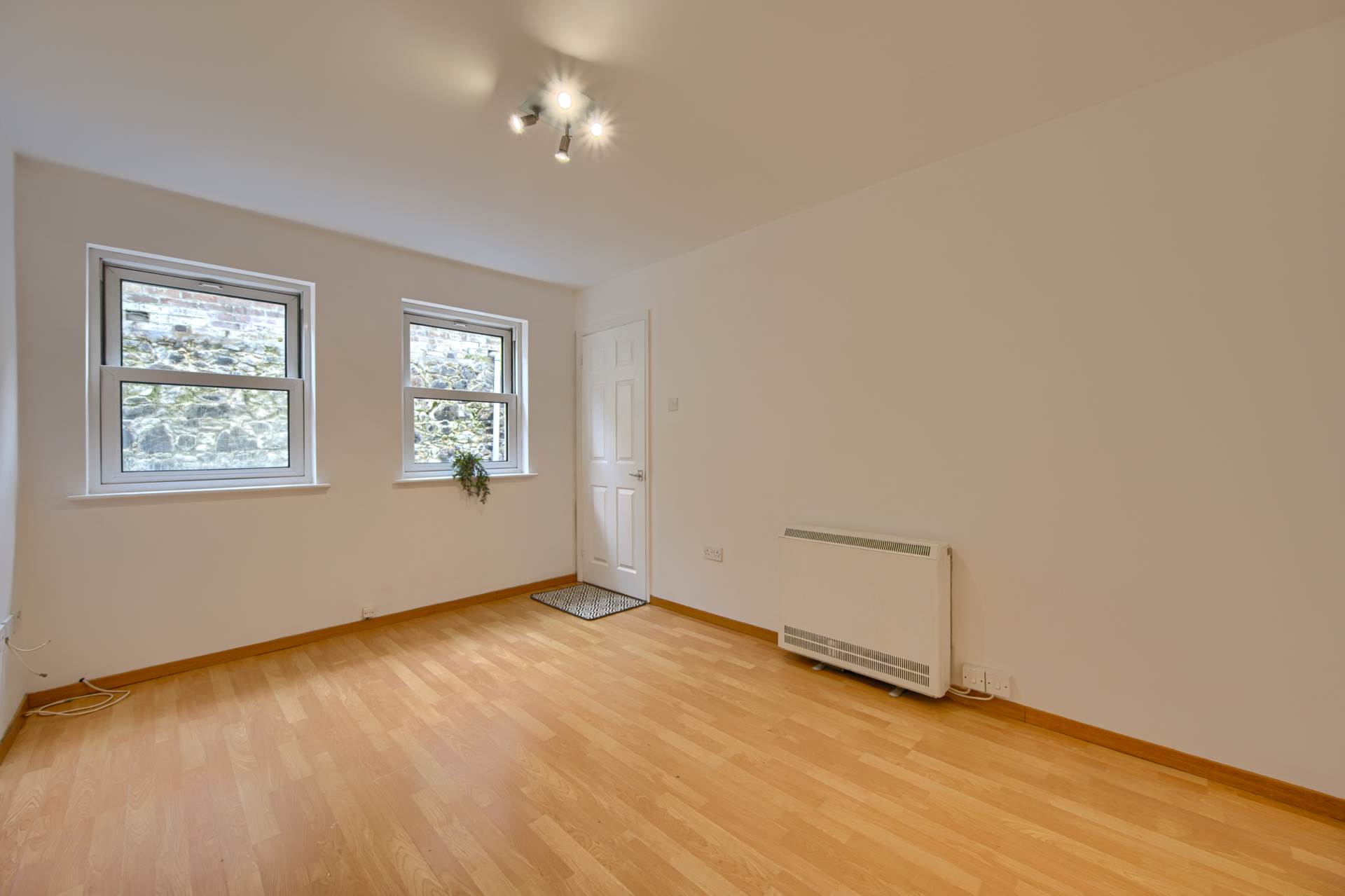 Les Tilleuls, 3b Bouillon Lane, St Peter Port, Image 2