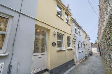 Les Tilleuls, 3b Bouillon Lane, St Peter Port