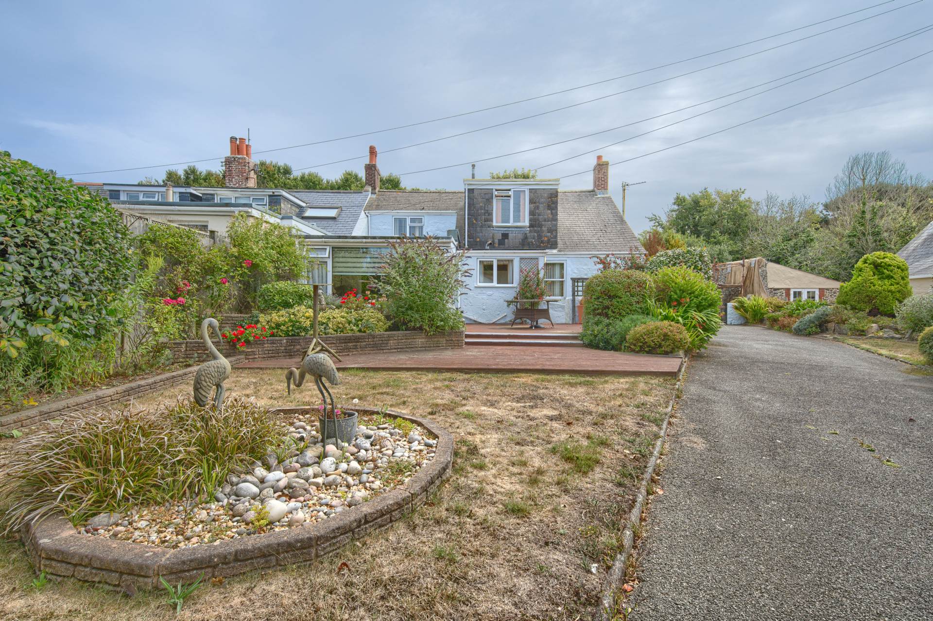 Rue Godfrey, Vale, Image 17