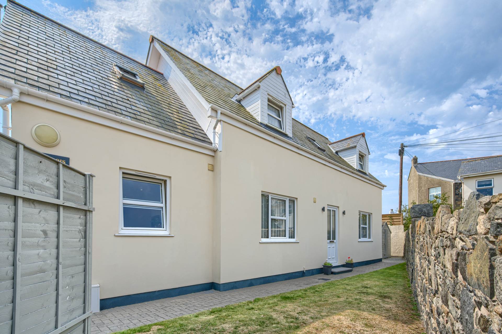 South Quay, St Sampson, Image 1