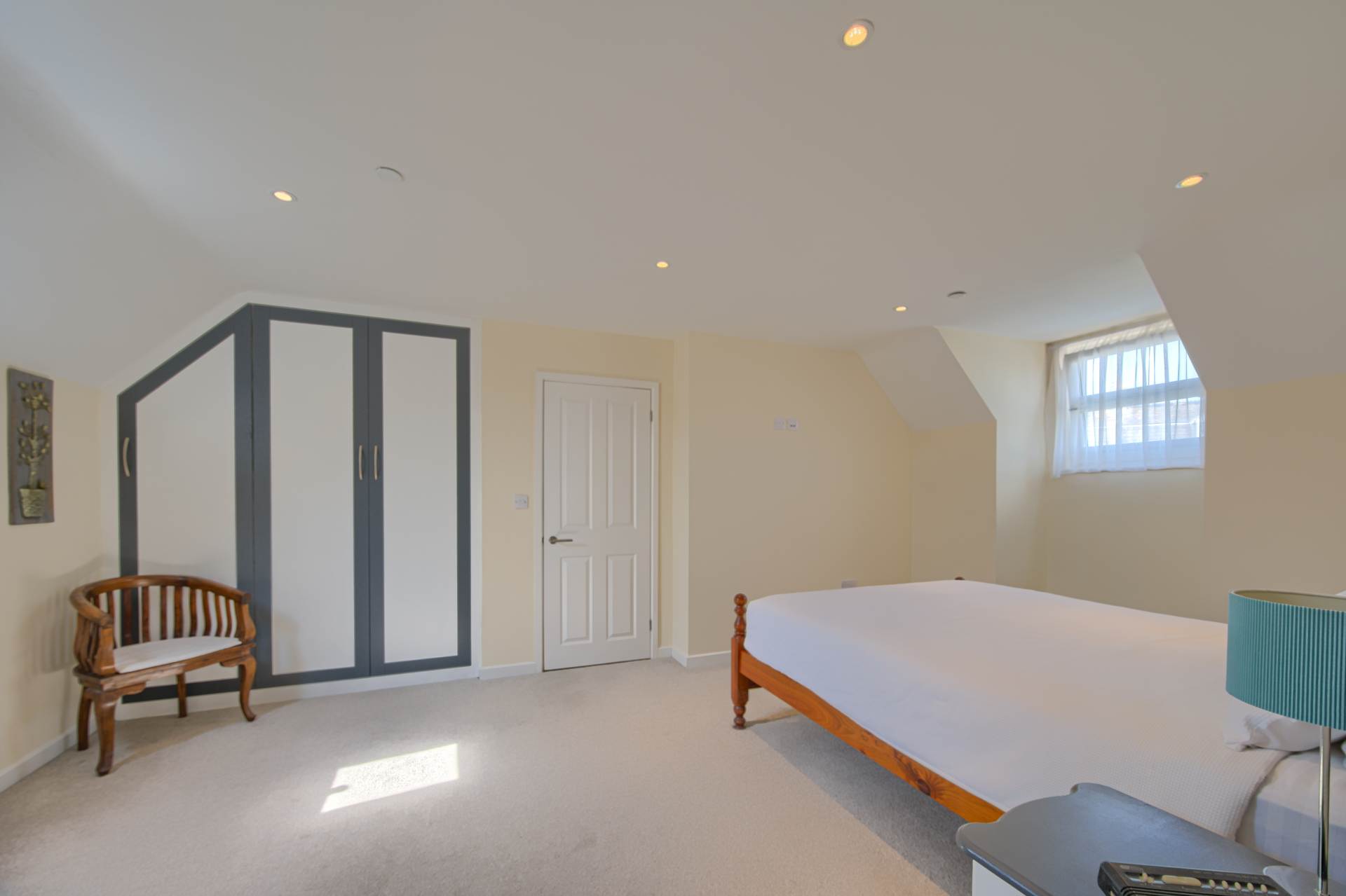 South Quay, St Sampson, Image 10