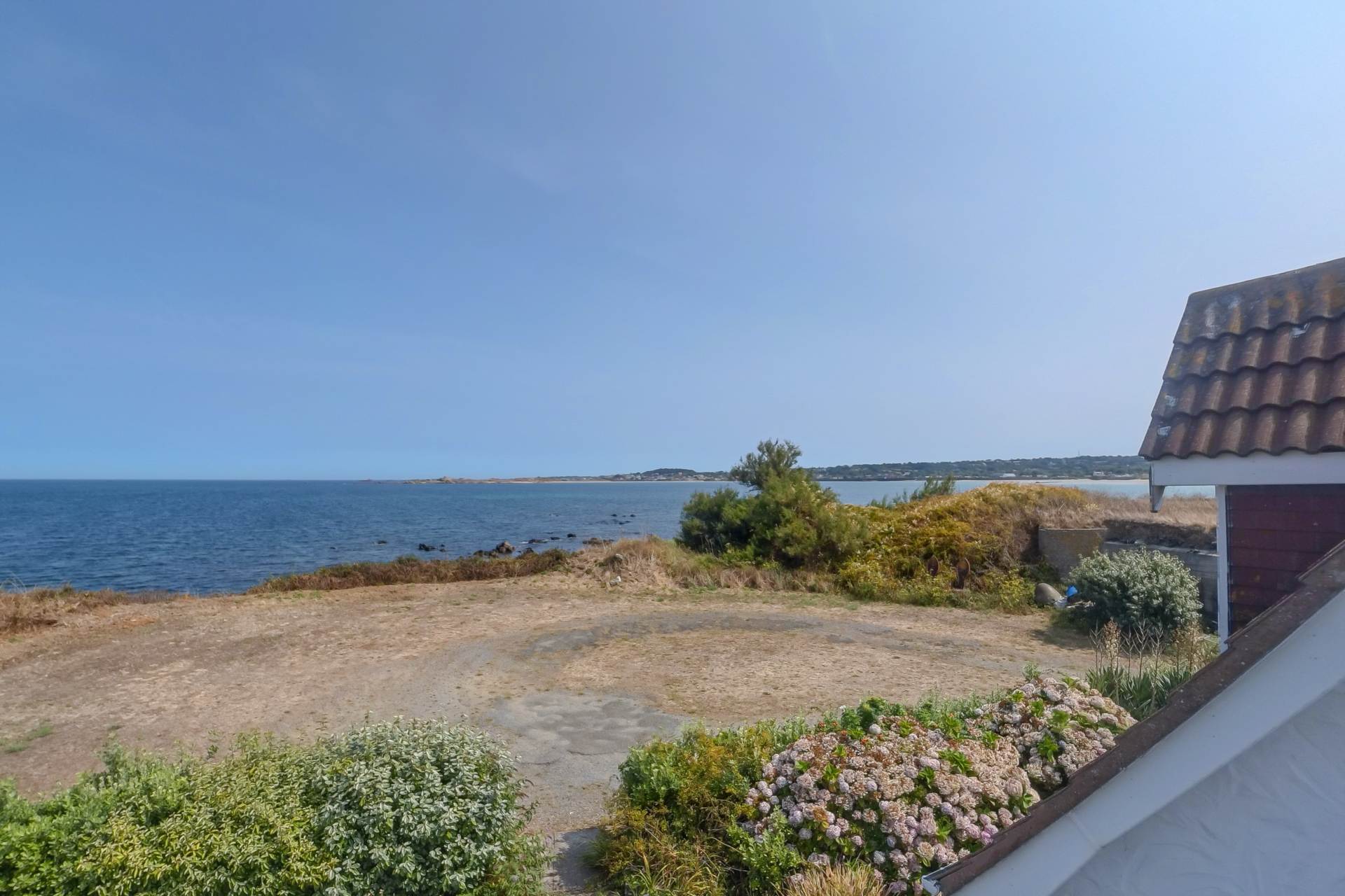 La Rue Du Crocq, St Saviour, Image 6