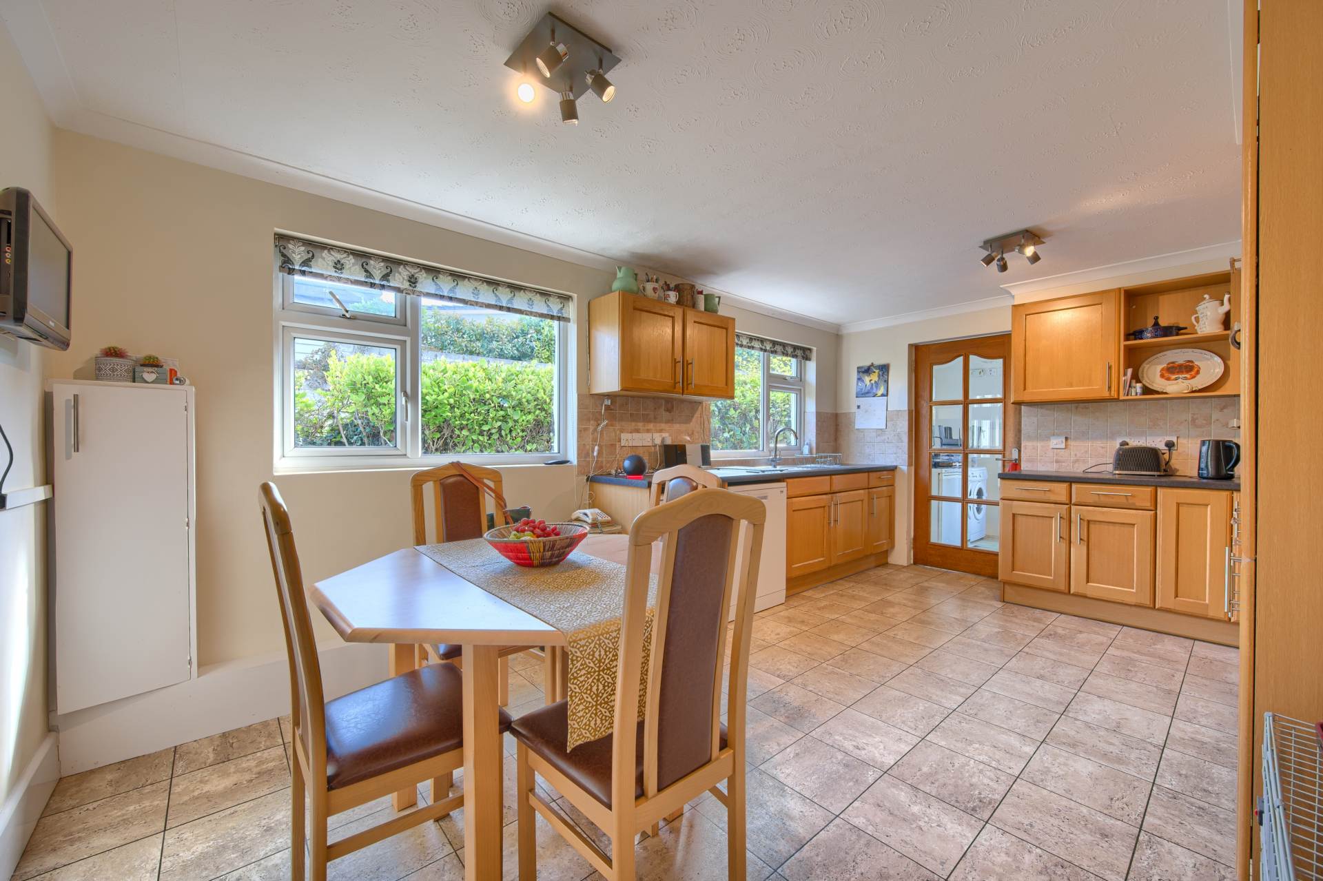 Tallahassee, Le Grand Fort Road, St Sampson, Image 10