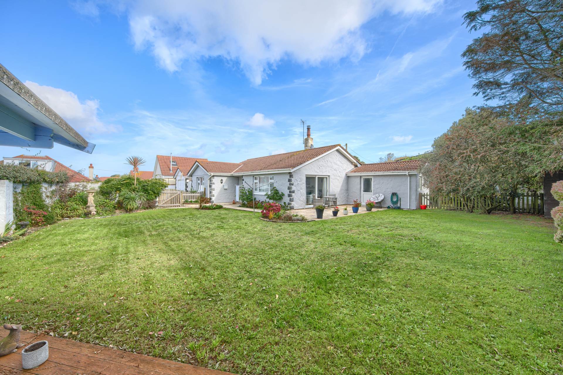 Tallahassee, Le Grand Fort Road, St Sampson, Image 17