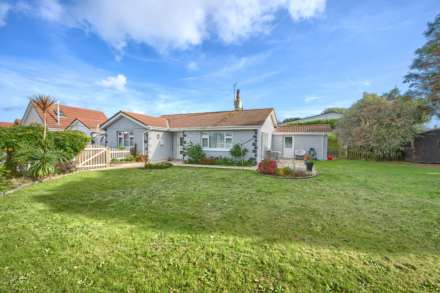 3 Bedroom Detached Bungalow, Tallahassee, Le Grand Fort Road, St Sampson