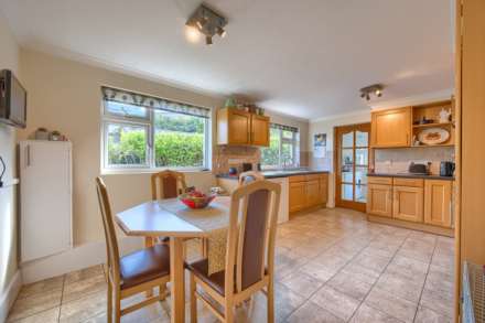 Tallahassee, Le Grand Fort Road, St Sampson, Image 10