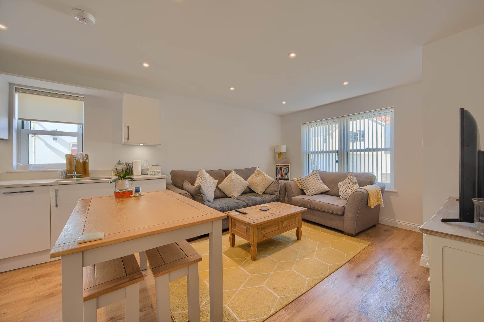 3 St Cecilia Place, Collings Road, St Peter Port, Image 3