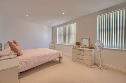 3 St Cecilia Place, Collings Road, St Peter Port, Image 6