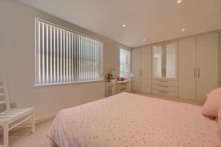 3 St Cecilia Place, Collings Road, St Peter Port, Image 7