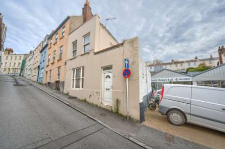 George Street, St Peter Port