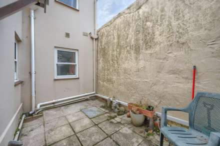 George Street, St Peter Port, Image 10