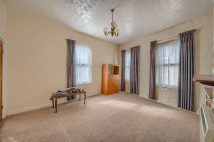 George Street, St Peter Port, Image 2