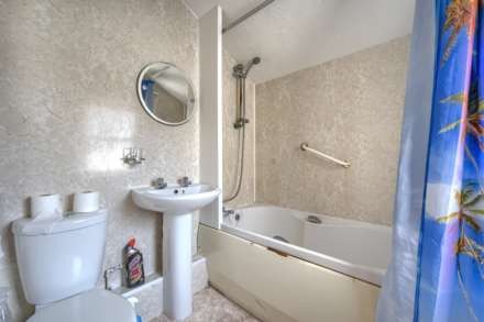 George Street, St Peter Port, Image 8