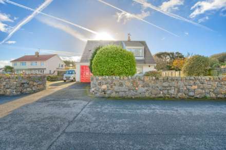 3 Bedroom Detached, Zonam Solvere, Les Barras Lane, Vale
