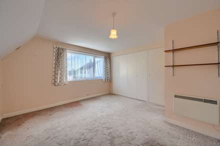 Zonam Solvere, Les Barras Lane, Vale, Image 12