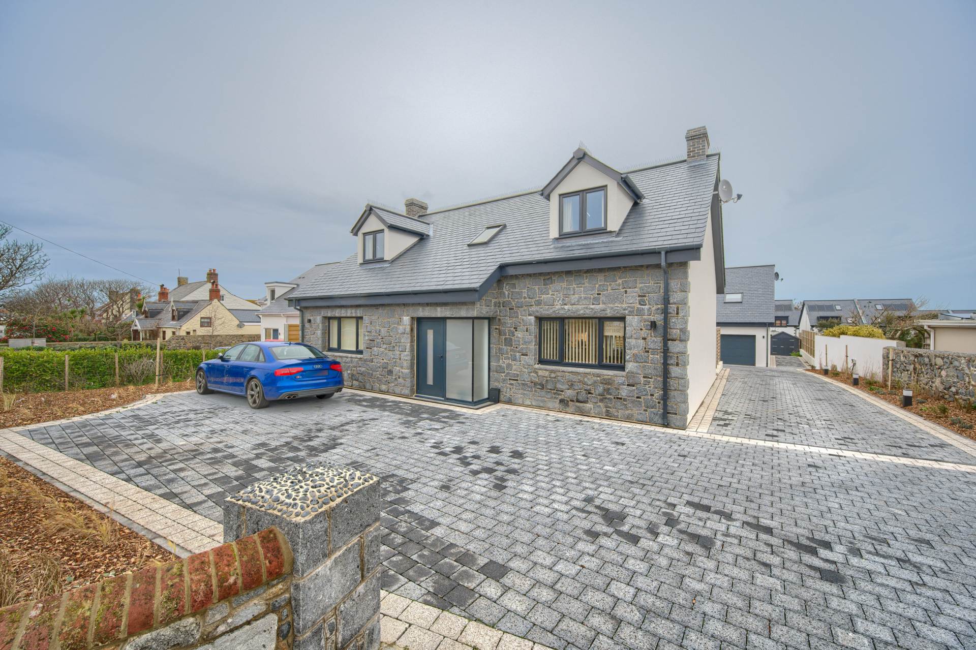 Route De Carteret, Castel, Image 1