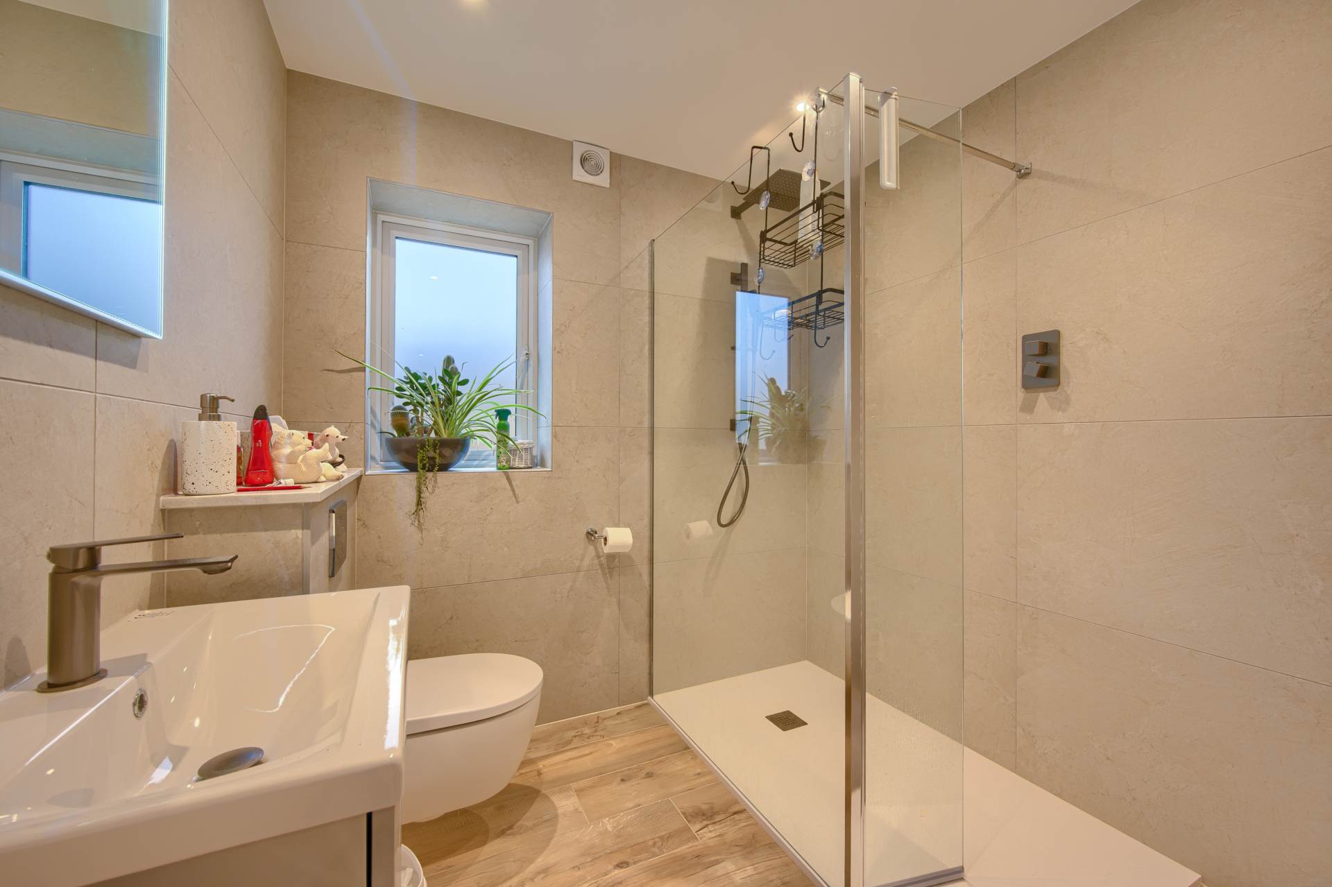 Route De Carteret, Castel, Image 3