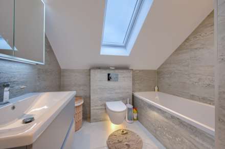 Route De Carteret, Castel, Image 15