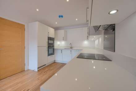 22 Ker Maria Apartments, Route Carre, Image 2