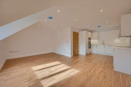 22 Ker Maria Apartments, Route Carre, Image 4