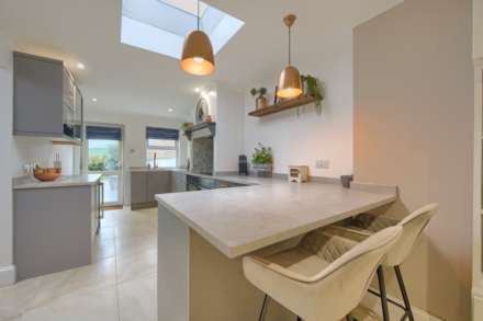 Vale Road, St Sampson, Image 6