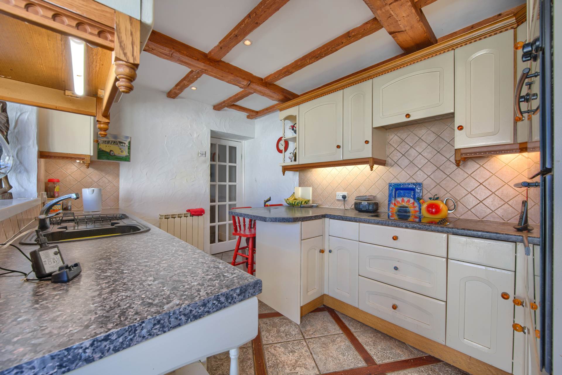 Littlemayne, 2 Beaulieu Cottages, Route Militaire, Image 4