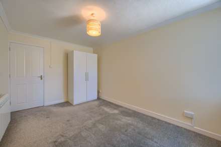1 Mandeville Court, Lowlands Road, Vale, Image 6