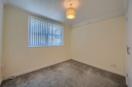 1 Mandeville Court, Lowlands Road, Vale, Image 7