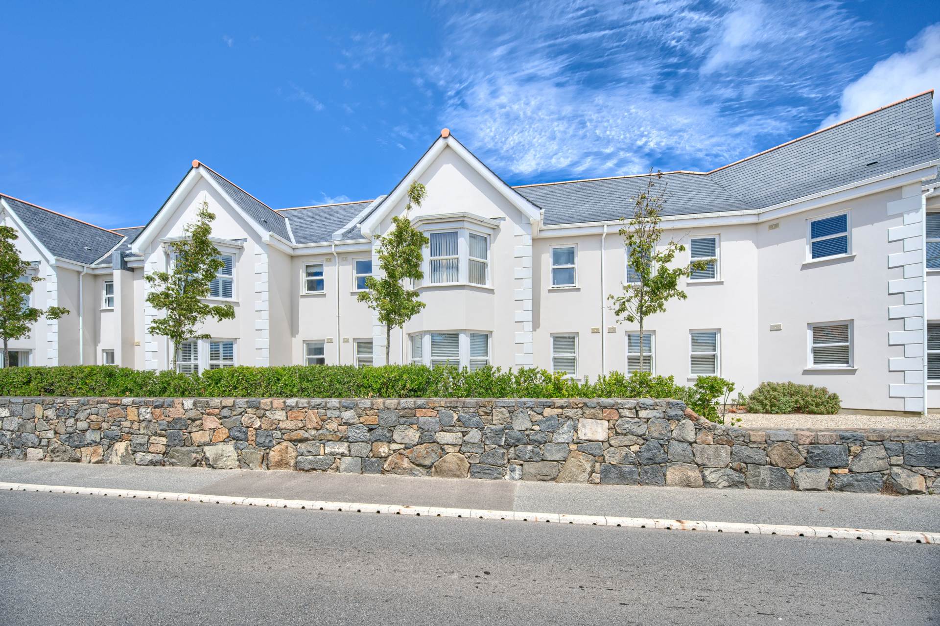 Apt 8, Braye Gardens, Rue Du Tertre, Vale, Image 1