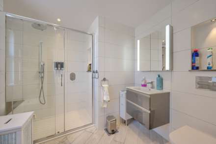 Apt 8, Braye Gardens, Rue Du Tertre, Vale, Image 8