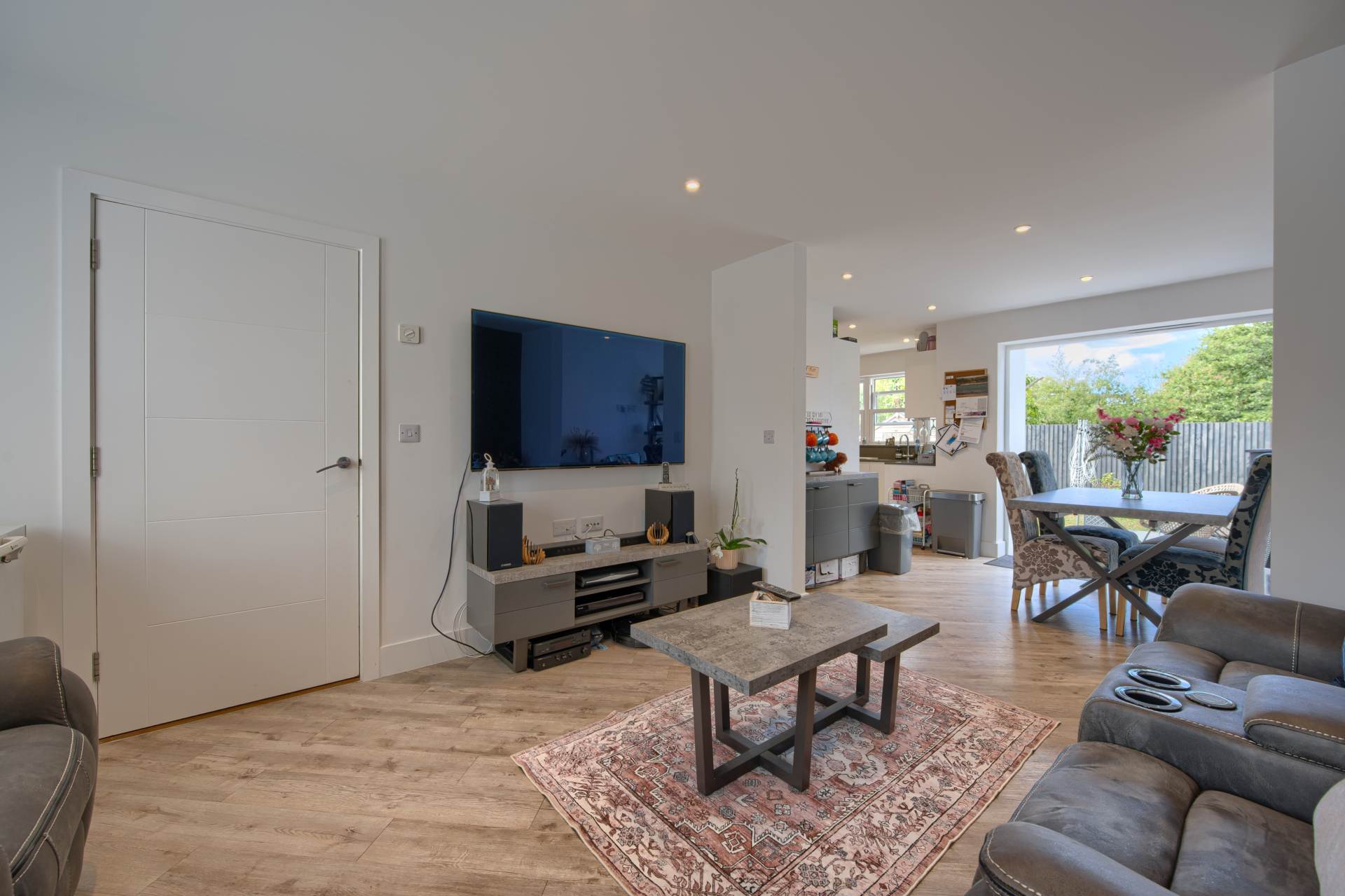 Serenity, 6 Le Clos Meilleur, Baubigny Road, Image 4