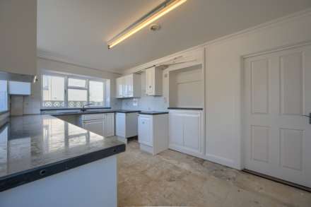 Beauvoir, Les Petites Capelles Road, St Sampson, Image 8
