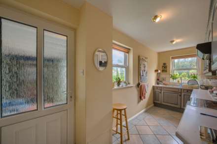 Furzedown, Les Tracheries Road, St Sampson, Image 9