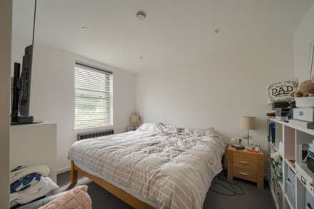 2 La Maisonette