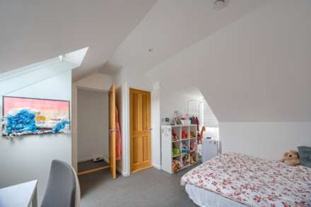 2 La Maisonette