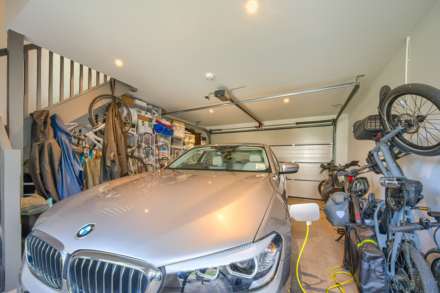 2 La Maisonette