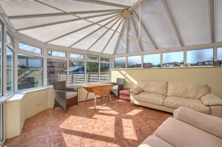 La Mer Brise, Clos Guilmine, Delancey Lane, Image 5