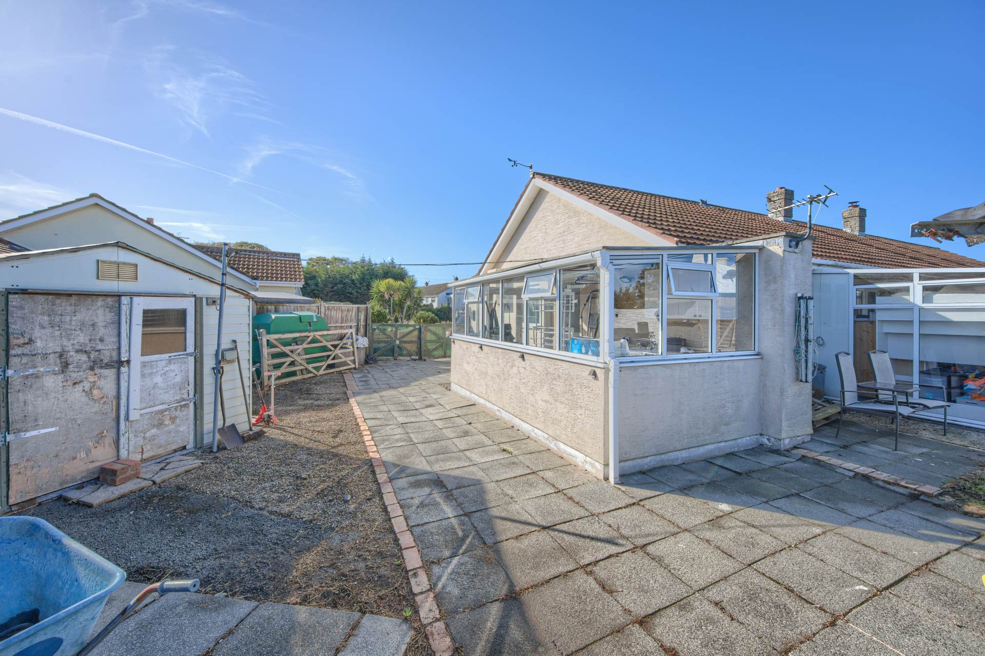 Avalon, 8 Clos Des Sablons, Sandy Lane, Image 17
