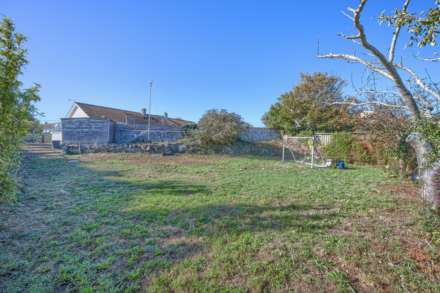 Avalon, 8 Clos Des Sablons, Sandy Lane, Image 22