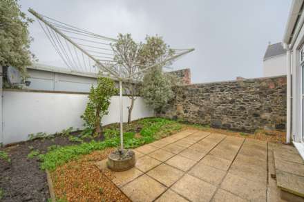 Montrose, New Paris Road, St Peter Port, Image 14