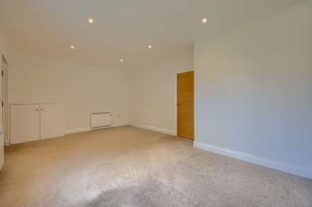 Rue Piette, Castel, Image 3