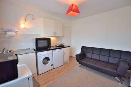 Mirabelle, Glebe Close, La Neuve Rue, Image 16