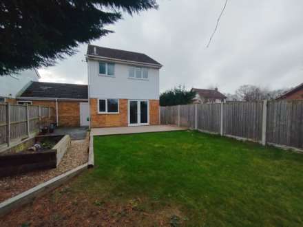 Lambourne Close, Great Sutton, Image 10